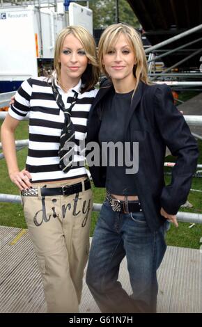Natalie (left) and Nicole Appleton backstage during the Radio One Big Sunday concert in Victoria Park, Leicester. Stock Photo