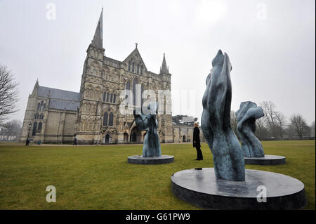 Helaine Blumenfeld sculptures at Salisbury Cathedral Stock Photo