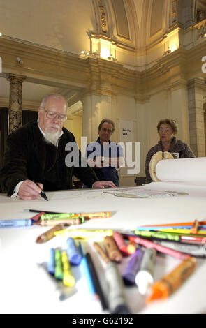 Artist Peter Blake (left) sketches under the gaze of cartoonist Gerald Scarfe and a member of the public at the Victoria and Albert Museum in London to launch Draw the World, a national campaign to get the country drawing. * 04/10/02 Hundreds of children and adults were expected to join in a long weekend of drawing activities beginning. Artist Peter Blake was among several well-known illustrators on hand to offer free advice and encouragement to people wanting to brush up their skills. The Big Draw 2002 is being launched in Cardiff, Edinburgh and Belfast, and in London. Stock Photo