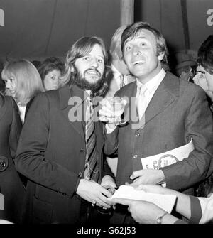 Former Beatles drummer Ringo Starr (l) attends the Variety Club's charity performance of Billy Smart's Circus at Blackheath in London. Stock Photo