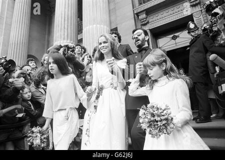 Entertainment - Ringo Starr and Barbara Bach Wedding - Marylebone Stock ...