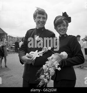 Religion - Salvation Army - Peter Dalziel and Sylvia Gair Wedding - St Edwards Parish Church - Surrey Stock Photo