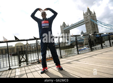 Athletics - 2013 Virgin London Marathon - British Athletes Photocall - Tower Hotel. Great Britain's Mo Farah poses during the photocall at the Tower Hotel, London. Stock Photo