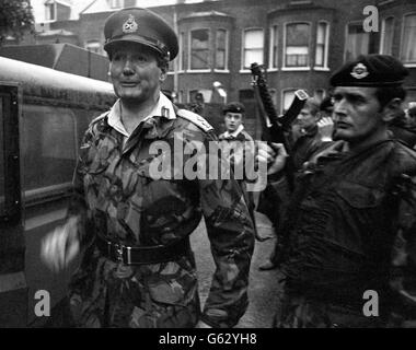 General Robert Ford, GOC Land Forces Northern Ireland, pictured in the ainsworth Avenue area of Belfast, where he talked to Protestant UDA leaders during a confrontation between his troops and a crowd of UDA men. 29/10/02 : General Sir Robert Ford, Britain's Commander of Land Forces in Northern Ireland, pictured on July 3, 1972, in Belfast. Sir Robert, now 78, today denied at the inquiry into the deaths of 13 unarmed civilians on Bloody Sunday that they were the result of a secret memo he wrote suggesting shooting selected ringleaders among the Bogside's stone-throwing rioters - dubbed the Stock Photo
