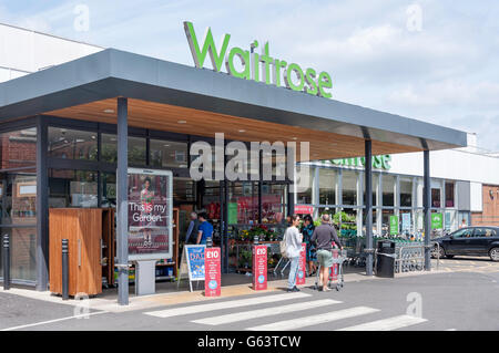 Waitrose Supermarket, Balham High Road, Balham, London Borough of Wandsworth, Greater London, England, United Kingdom Stock Photo