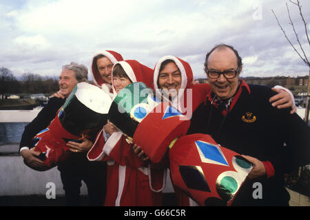 Comedians Ernie Wise (left) and Eric Morecambe, promote their 1979 Christmas show with their guests - (l-r) David Frost, Glenda Jackson and Des O'Connor. Stock Photo