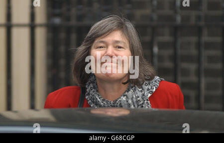 International Development Secretary Clare Short leaves 10 Downing Street following a meeting of the cabinet. Stock Photo
