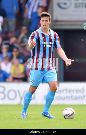 Soccer - Pre-Season Friendly - Scunthorpe United v Sheffield Wednesday - Glanford Park. Niall Canavan, Scunthorpe United. Stock Photo