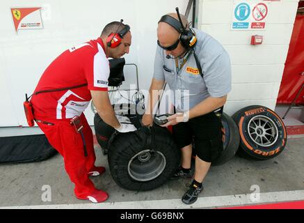 Formula 1 Young Drivers Test - Silverstone Stock Photo - Alamy