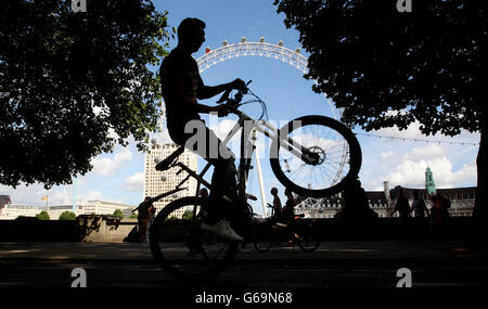 Cycling - Ridelondon Grand Prix - Day Two - London Stock Photo - Alamy