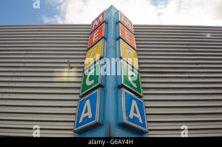 Mecca bingo stock. General view of a Mecca Bingo hall in Wandsworth, south west London. Stock Photo