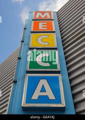 Mecca bingo stock. General view of a Mecca Bingo hall in Wandsworth, south west London. Stock Photo