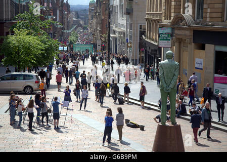 Glasgow, Scotland, UK. 23rd June, 2016. On the day of the Brexit vote The Glasgow Gaelic School ironically perform to finance their class European trip in the shadow of Donald Dewar, the father of the Scottish devolution. Credit:  Gerard Ferry/Alamy Live News Stock Photo