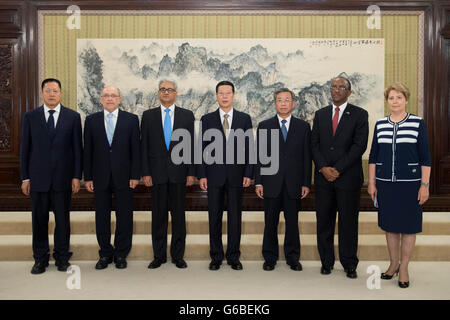 Beijing, China. 24th June, 2016. Chinese Vice Premier Zhang Gaoli (C) meets with foreign representatives attending the first BRICS Supreme Audit Institutions Leaders Meeting in Beijing, capital of China, June 24. 2016. © Wang Ye/Xinhua/Alamy Live News Stock Photo