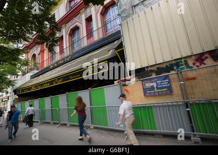 Paris, France. 23rd June, 2016. The Bataclam club in Paris, France, 23 June 2016. PHOTO: PETER KNEFFEL/dpa/Alamy Live News Stock Photo