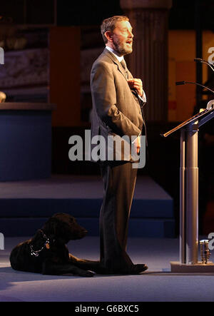 Home Secretary, David Blunkett, makes his speech to the Police Federation Conference in Blackpool. Stock Photo