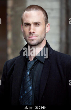 Actor Joseph Fiennes, poses for the media during a photocall in London to launch Christian Aid's Oil and Poverty Report. The report reveals the human cost to poor communities across the world because of the west's thirst for oil and comes during Christian Aid Week. Stock Photo