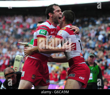 Rugby League - Tetleys Challenge Cup Final - Hull FC v Wigan Warriors - Wembley Stadium Stock Photo