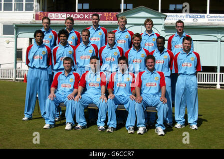 Kent County Cricket Club Photocall. Team photo for the 2003 season. Stock Photo