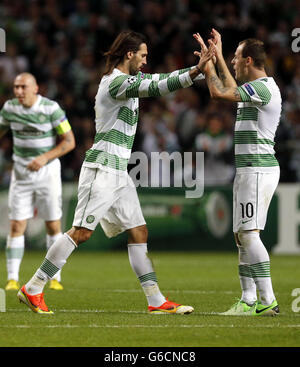 Celtic's Georgios Samaras celebrates his goal with Anthony Stokes (left ...