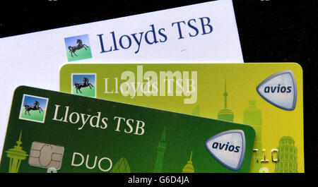 General view of two Lloyds TSB Duo credit cards alongside a Lloyds TSB headed letter Stock Photo
