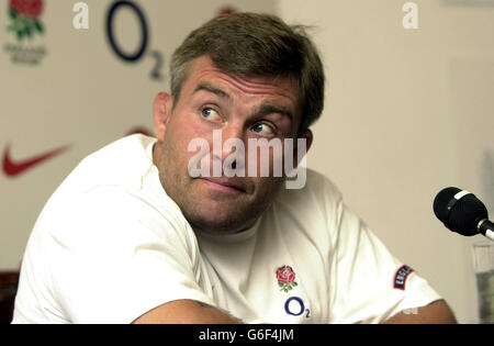 England's Rugby Captain, Jason Leonard, during a press conference at the teams training ground in Penny Hill Park Hotel Bagshot, Surrey, ahead of Saturday's match against Wales. Stock Photo