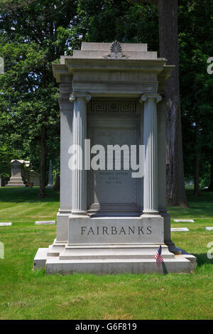 Grave of Charles Warren Fairbanks, 26th vice president of the United Sates during President Theodore Roosevelt's administration. Stock Photo