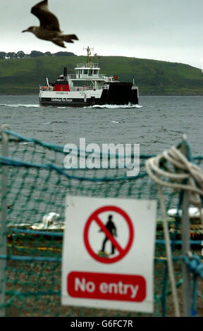 Stock picture of a Caledonian MacBrayne ferry travelling from Largs in the West of Scotland to Millport. Caledonian MacBrayne are currently in discussions with their trade union over strike action that would cripple all ferries around Scotland. Stock Photo