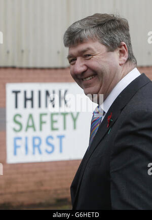 Alistair Carmichael, the UK Government's Scottish Secretary, outside the BAE shipyard in Govan, Glasgow, as Labour leader Ed Miliband refused to offer a jobs guarantee to shipyard workers on the Clyde if Scotland decides to back independence. Stock Photo