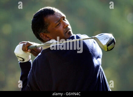 Fiji's Vijay Singh tees off the 12th hole, during the HSBC World Matchplay Championship Pro-am at the Wentworth Golf Club, Virginia Water. Stock Photo