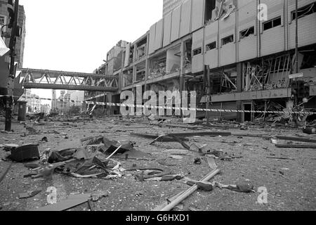 Terrorism - The Troubles - IRA Bomb - Manchester. The scene of devastation in Manchester City Centre following the bomb attack. PA photo by Paul Barker. Stock Photo