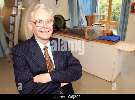 Sir Peter Mansfield Stock Photo