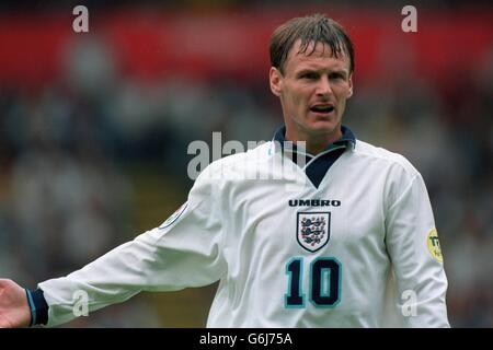 Soccer, Euro 96. England v Spain, Wembley. Teddy Sheringham, England Stock Photo