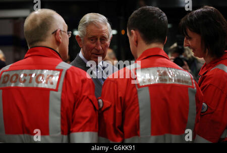 The Prince of Wales visits Glasgow Royal Infirmary to talk to medical staff involved with the helicopter crash. Stock Photo