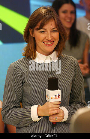 Scottish actress Kelly MacDonald during her guest appearance on MTV's TRL UK at the MTV Studios in Camden, north London. The actress is promoting her latest movie 'Intermission' in which she stars alongside Colin Farrell. Stock Photo