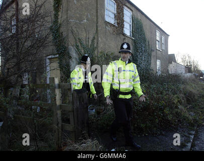 Police depart from Primrose Shipman's house in Walshford, near Wetherby, West Yorkshire, following the death of her husband, Dr Harold Shipman, who was found hanging in his cell, the Prison Service said. Dr Shipman was found in his cell at 6.20am and, despite the efforts of staff who immediately attempted resuscitation, he was pronounced dead by a doctor at 8.10am, a Prison Service spokeswoman said. Stock Photo