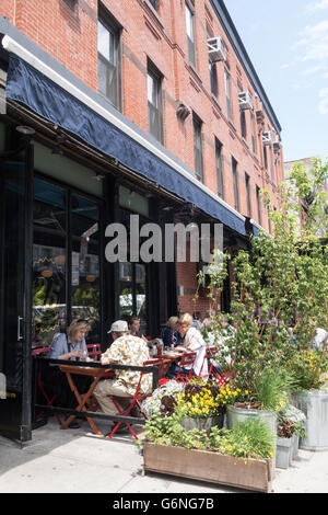 Bubby's, Outdoor Patio Dining Area, Meatpacking District, NYC, USA Stock Photo
