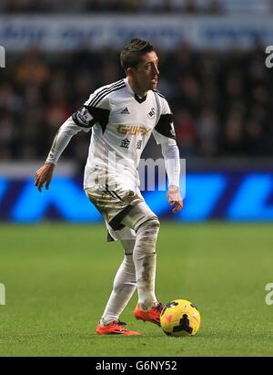 Soccer - Barclays Premier League - Swansea City v Everton - Liberty Stadium. Pablo Hernandez, Swansea City Stock Photo