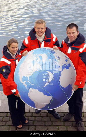 Golfer Colin Montgomerie (centre) posses with record breaking Round-the-World yachtswoman Emma Richards and America's Cup star Mike Richards, as he is announced as a member of the crew to take part in one leg of the Volvo Ocean Race 2005-06, at Chelsea Harbour, London. The former European number one, 40, has been announced as a member of record-breaking round-the-world yachtswoman Emma Richards' crew for the 30,000 nautical mile Volvo Ocean Race, and will also help with fund raising. Stock Photo