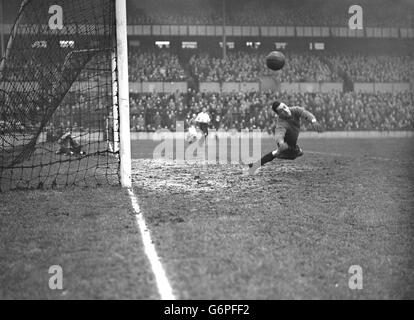 Swindin, Arsenal goalkeeper Stock Photo Alamy