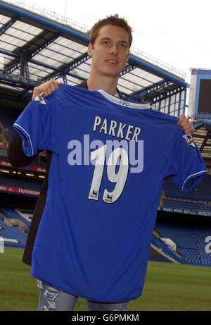 Scott Parker holds his 19 shirt as he is unveiled as Chelsea's new signing at Stamford Bridge, London. Chelsea signed the former Charlton midfielder for 10 million, the latest in a string of big money signings since Russian billionaire Roman Abramovich bought the club last July. Stock Photo