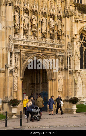 UK, Gloucestershire, Gloucester, Cathedral, saints above main doorway Stock Photo