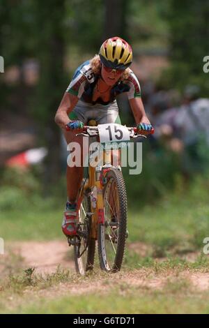 Atlanta Olympic Games - Women's Cross Country Cycling Mountain Bike. Italy's Paula Pezzo in action Stock Photo