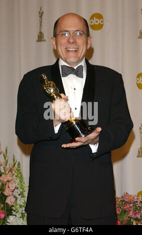 Richard King with his Oscar for Sound Editing for Master and Commander at the Kodak Theatre in Los Angeles during the 76th Academy Awards. Stock Photo