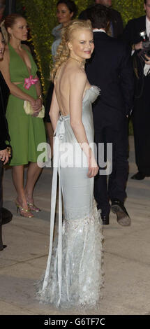 Nicole Kidman arrives for the Vanity Fair afterparty at Morton's ...