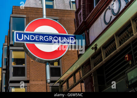Covent Garden London Underground tube station Stock Photo - Alamy