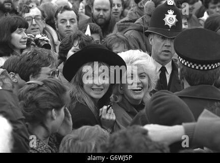 Caron Keating and Gloria Hunniford Stock Photo