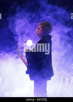Robert Smith of The Cure performing on stage during the Teenage Cancer Trust series of charity gigs, at the Royal Albert Hall, in London. Stock Photo