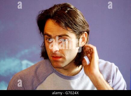 Ronnie O'Sullivan 2004 World Snooker Champion Stock Photo