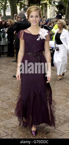 Star of the film Emma Watson (who plays Hermione Granger) arrives for the UK premiere of Harry Potter And The Prisoner of Azkaban at the Odeon Leicester Square in Central London, the third film from author JK Rowling's series of books on the boy wizard. Stock Photo